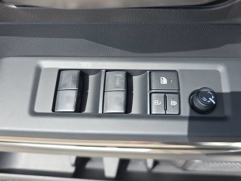 New 2026 Toyota Tundra SR5 AWD/4WD image 27