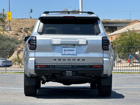 New 2026 Toyota 4Runner TRD Sport Premium AWD/4WD image 4