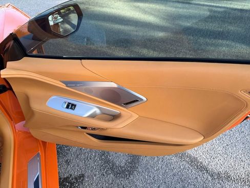 Used 2022 Chevrolet Corvette Stingray Premium Conv w/ Z51 Performance Package image 29