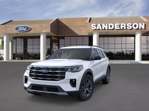 New 2026 Ford Explorer Active w/ Active Comfort Package AWD/4WD image 3