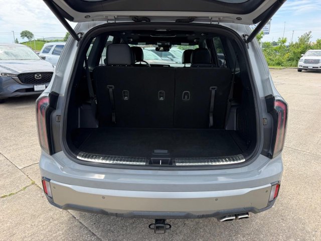 Used 2023 Kia Telluride SX X-Line AWD/4WD image 5