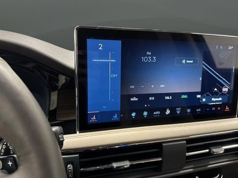 Used 2024 Lincoln Corsair Grand Touring w/ Equipment Group 301A image 8