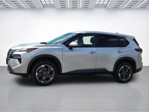 Used 2024 Nissan Rogue SV FWD image 7