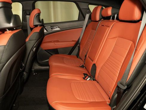 New 2026 Kia Sportage SX image 17