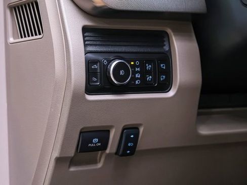 Used 2026 Ford F450 Platinum w/ Platinum Plus Package image 69