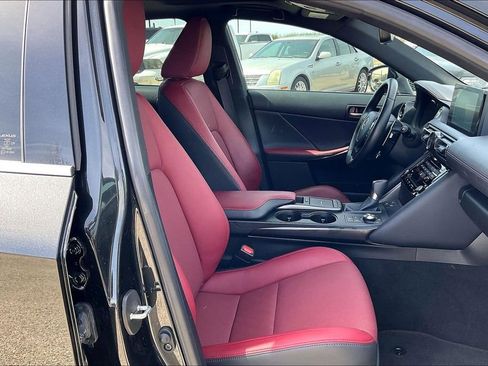 Used 2024 Lexus IS 300 w/ Comfort Package image 30