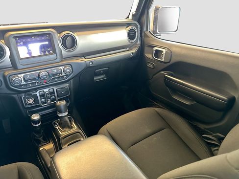 Used 2020 Jeep Gladiator Sport w/ Quick Order Package 24S image 24