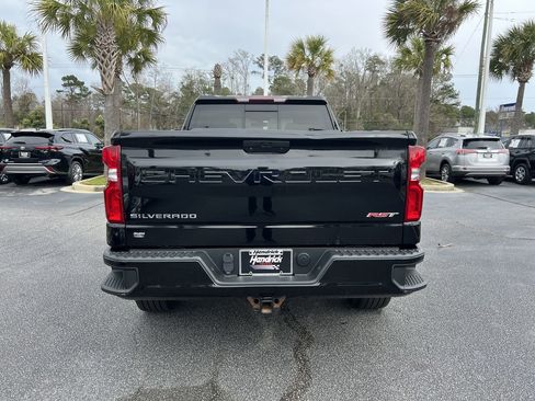 Used 2021 Chevrolet Silverado 1500 RST w/ Convenience Package II image 9
