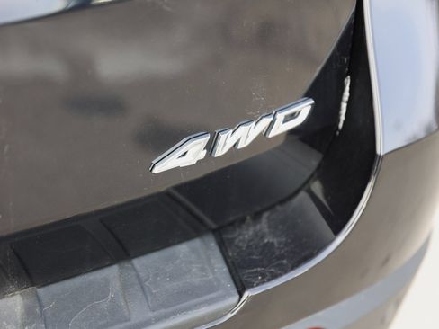 Certified 2025 Ford Explorer ST-Line image 10