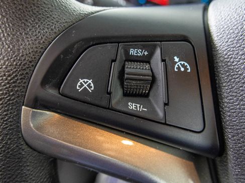 Used 2015 Chevrolet Malibu LT w/ Power Convenience Package FWD image 28