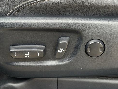 Used 2024 Toyota 4Runner SR5 Premium image 29