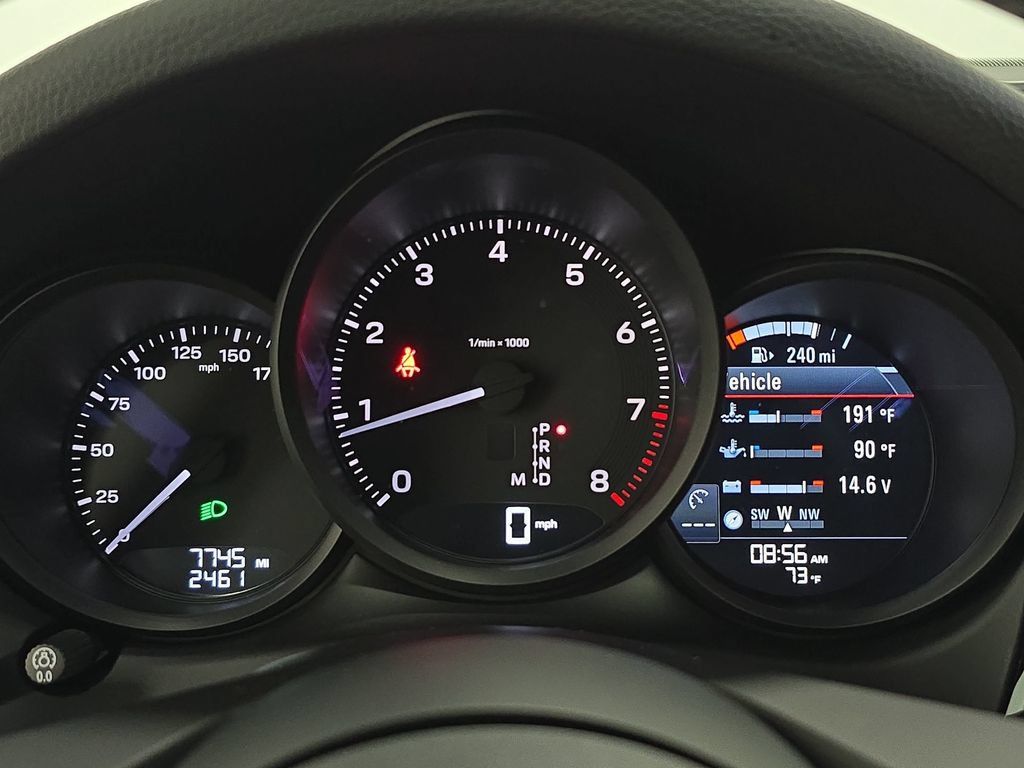 Certified 2026 Porsche Macan AWD/4WD image 15