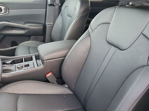 New 2026 Kia Sorento S w/ S Panoramic Sunroof Package AWD/4WD image 9