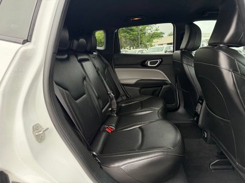 Used 2024 Jeep Compass Limited AWD/4WD image 28