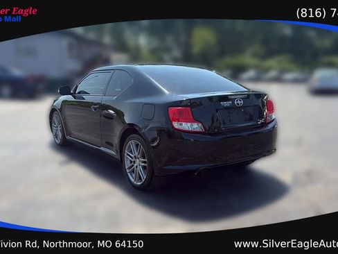 Used 2013 Scion tC FWD image 3