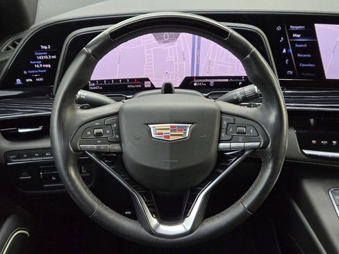 Used 2023 Cadillac Escalade ESV Sport w/ Touring Package image 12