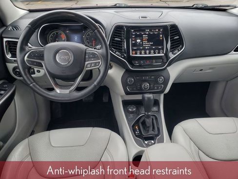 Used 2019 Jeep Cherokee Overland w/ Technology Group image 36