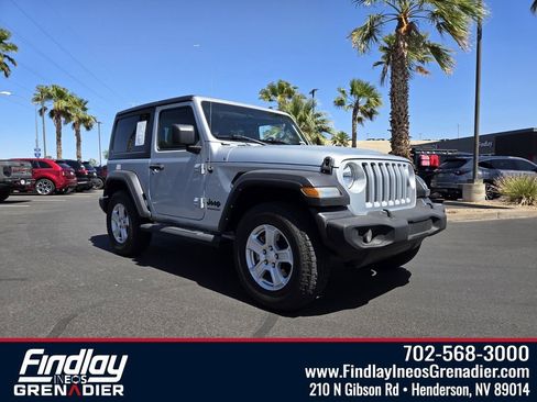 Used 2022 Jeep Wrangler Sport AWD/4WD image 1