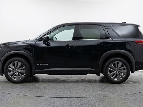 Used 2025 Nissan Pathfinder SV FWD image 5