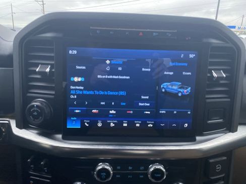 Used 2021 Ford F150 Lariat w/ Equipment Group 502A High image 16