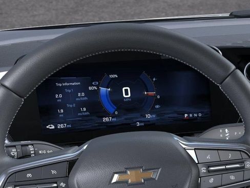 New 2026 Chevrolet Equinox EV LT w/ Convenience Package II FWD image 18