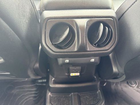 Used 2024 Jeep Wrangler Sahara w/ Technology Group image 20