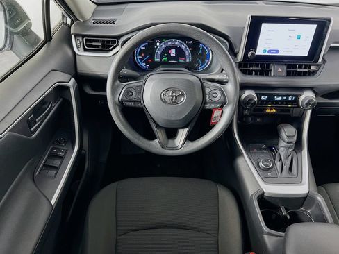 Used 2025 Toyota RAV4 LE AWD/4WD image 21