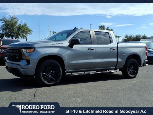 Used 2024 Chevrolet Silverado 1500 Custom w/ Turbomax Blackout Package RWD image 1