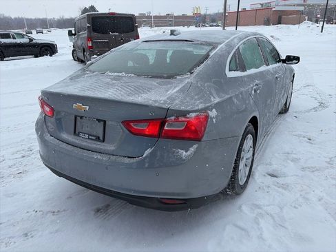 Used 2025 Chevrolet Malibu LT image 7