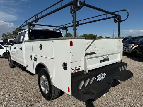 Used 2018 Ford F250 XL w/ Power Equipment Group AWD/4WD image 8