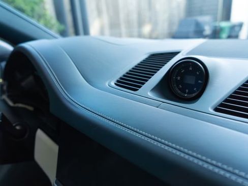 Used 2021 Porsche Cayenne E-Hybrid image 14