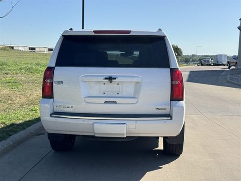Used 2017 Chevrolet Tahoe Premier AWD/4WD image 4