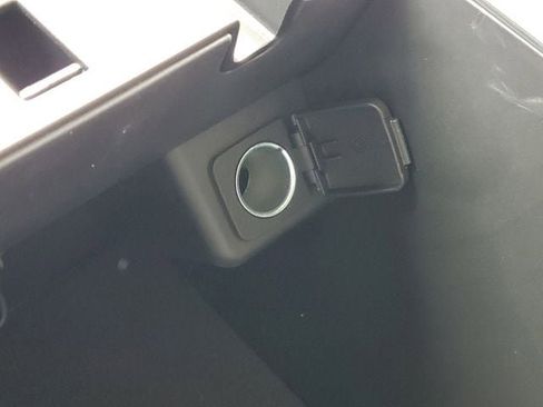 New 2026 Ford Explorer Active w/ Active Comfort Package image 27