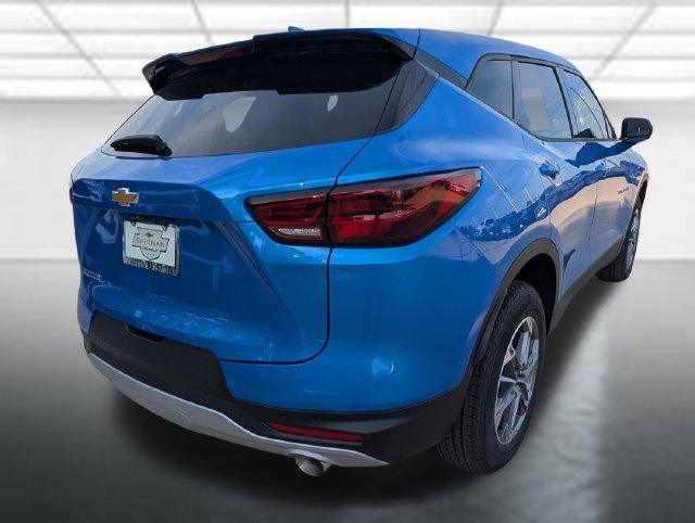 New 2026 Chevrolet Blazer LT w/ LPO, Floor Liner Package FWD image 27