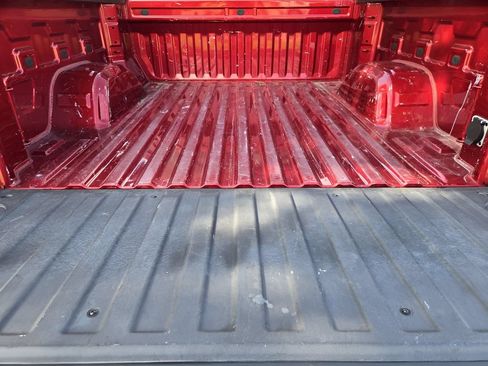 Used 2023 GMC Sierra 1500 SLT RWD image 29