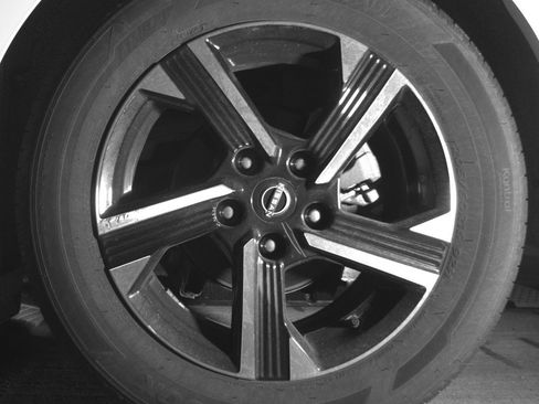 Used 2025 Nissan Sentra SV FWD image 14
