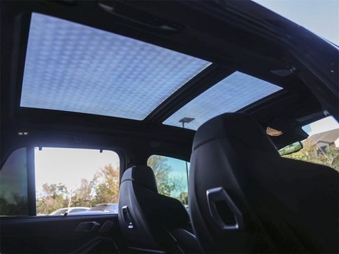 Used 2025 BMW X5 M Competition w/ Executive Package image 39