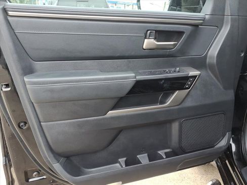 Used 2023 Toyota Tundra Limited image 18