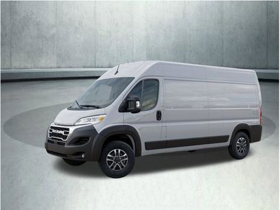New 2025 RAM ProMaster 2500 w/ Quick Order Package 22G SLT