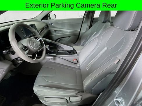 Used 2023 Hyundai Elantra SEL image 21