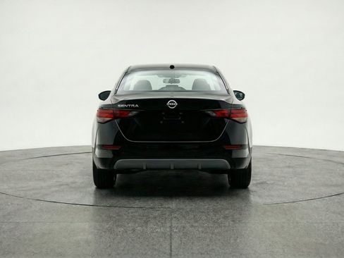 Used 2025 Nissan Sentra SV FWD image 7