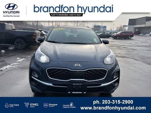 Used 2022 Kia Sportage EX w/ EX Technology Package image 2