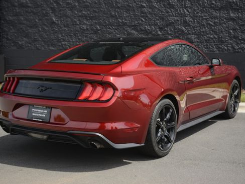 Used 2019 Ford Mustang Premium w/ Ford Safe & Smart Package RWD image 7