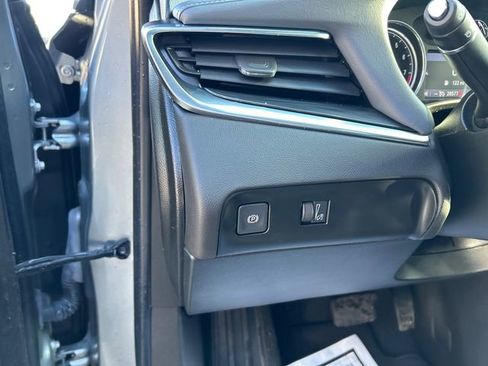 Used 2023 Buick Enclave Essence w/ Experience Buick Package image 28