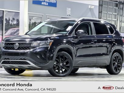 Used 2022 Volkswagen Taos SE w/ IQ.Drive SE Package