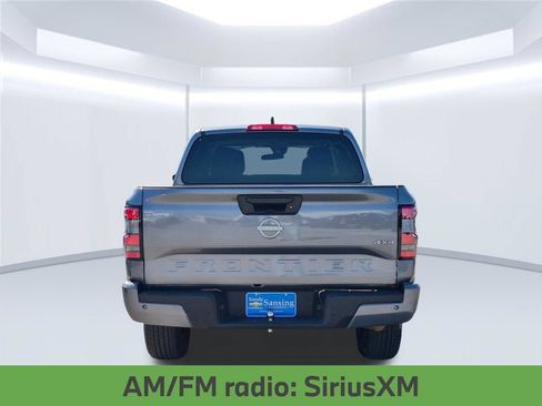Used 2025 Nissan Frontier SV AWD/4WD image 5
