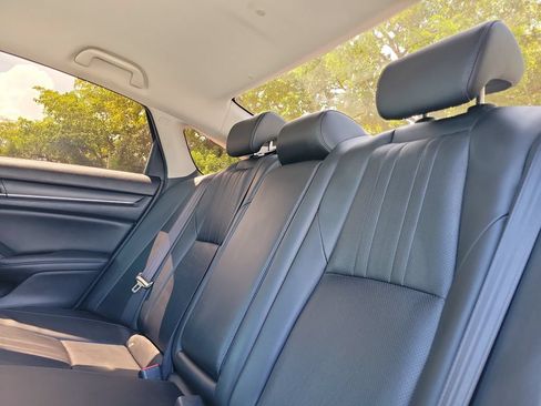 Used 2022 Honda Accord Sport Special Edition image 14