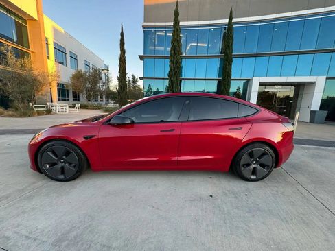 Used 2022 Tesla Model 3 RWD image 5