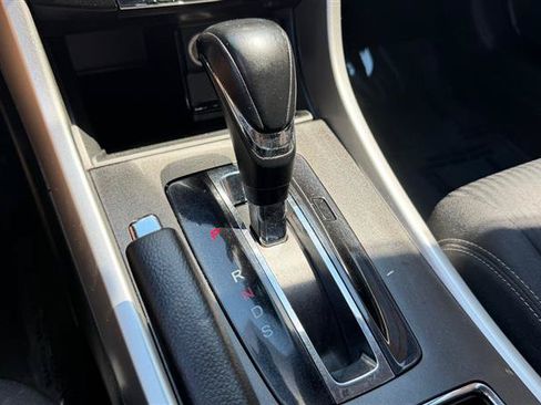Used 2015 Honda Accord Sport image 34