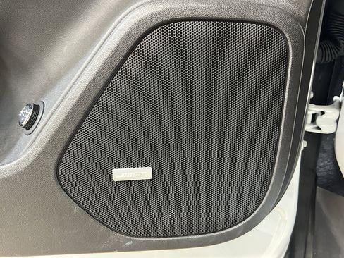 Used 2024 Chevrolet Blazer LT w/ Sound & Technology Package image 12